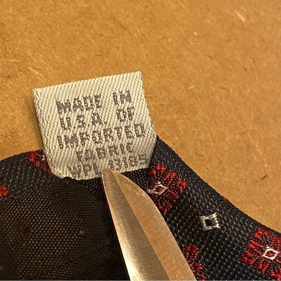 Embassy Row Men's Necktie Tie 100% Silk Made in USA Multicolor - Picture 6 of 7